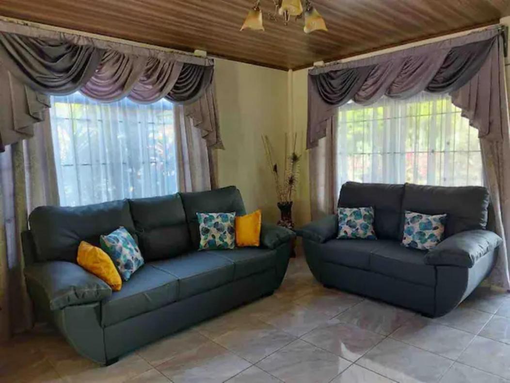 Casa Arboleda-Full House By The River And Forest And Gardens San Francisco  Dış mekan fotoğraf