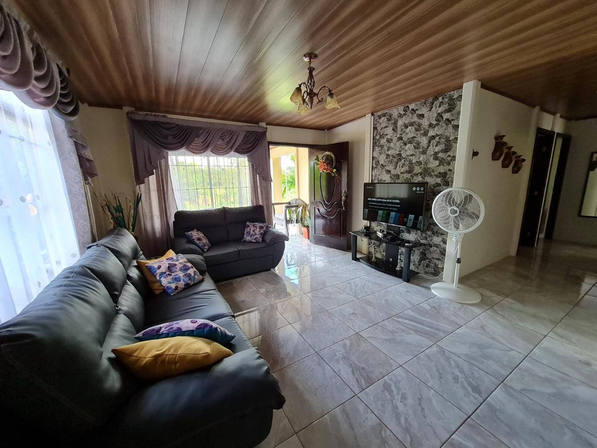 Casa Arboleda-Full House By The River And Forest And Gardens San Francisco  Dış mekan fotoğraf